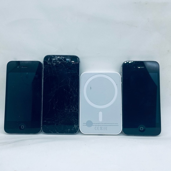 IPHONES AND MAGSAFE CHARGER (SELLING FOR PARTS) ATT PHONES